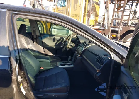 2013 Toyota Camry Se z USA, uszkodzony, nr VIN 4T1BF1FKXDU225607